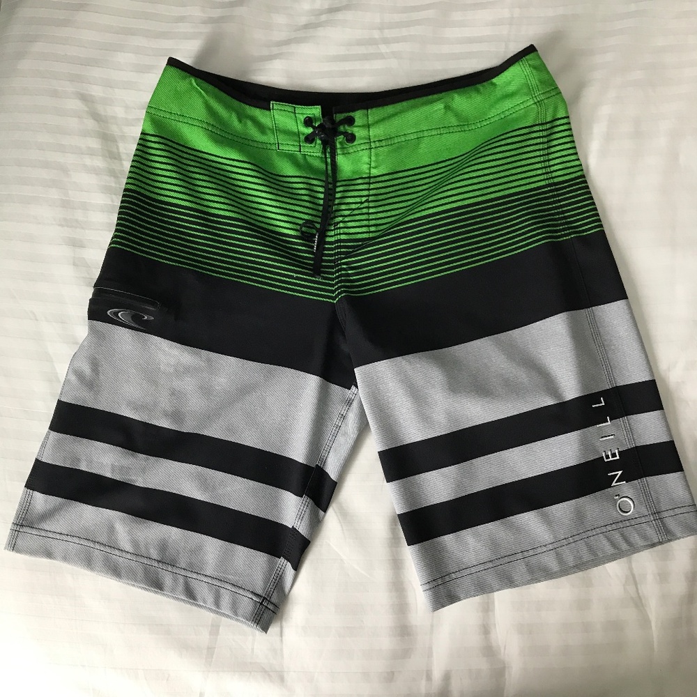 O'Neil - Green & Gray Stripped Short